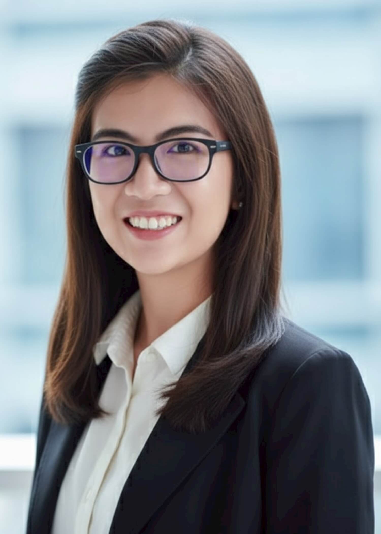 Dr.  Nattawadee Panyain